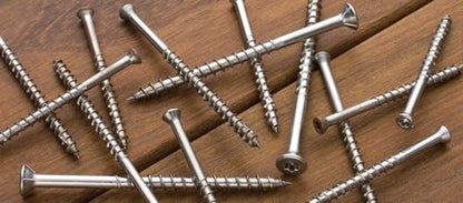 Simpson Strong-Tie T07225WPP Deck-Drive DWP Wood SS Screw - #7 x 2-1/4 in. T-15, Trim Head, Type 305 Stainless Steel, Box Thread Design Reduces Torque (350-Qty)